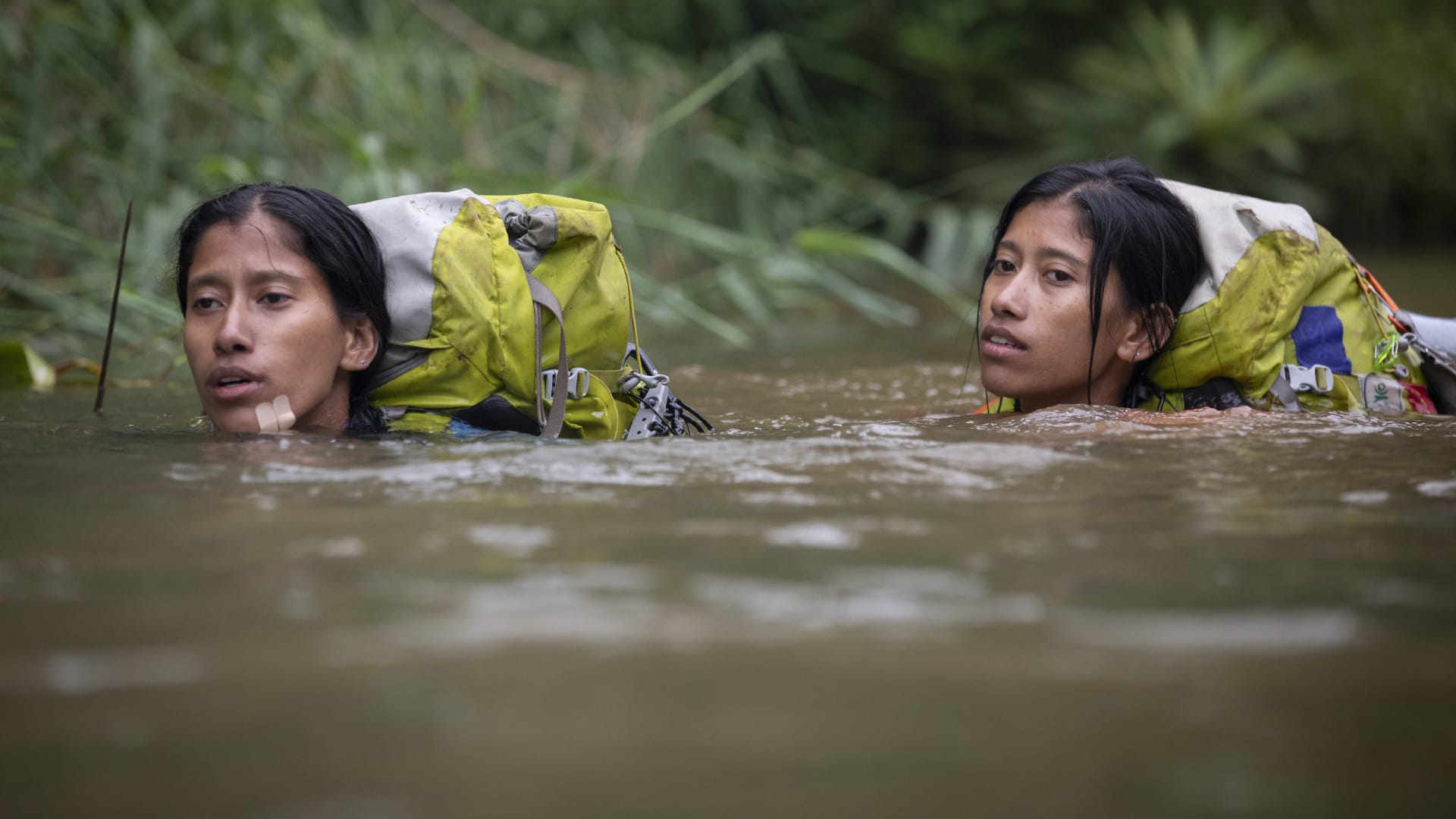 The World’s Toughest Twins: Tashi and Nungshi Malik – The Outdoor Journal