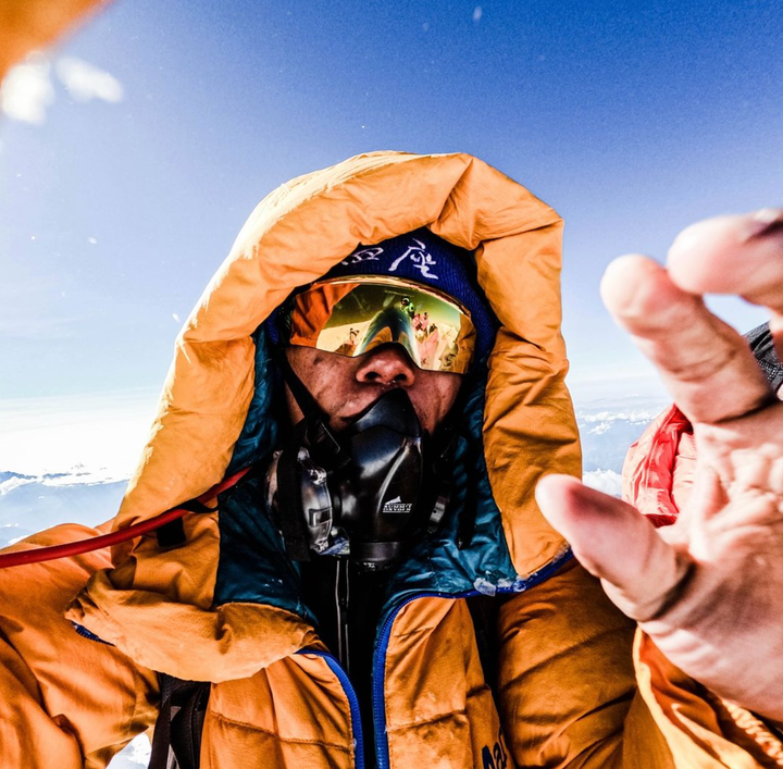 18-year-old Nepali Becomes the First Teen to Climb all 8,000ers